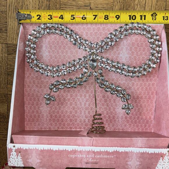 Cupcakes and Cashmere Large Bow Christmas Tree Topper Bling Rhinestone NEW - Picture 5 of 6